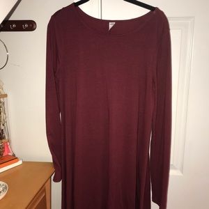Old Navy Maroon Long Sleeve Shift Dress